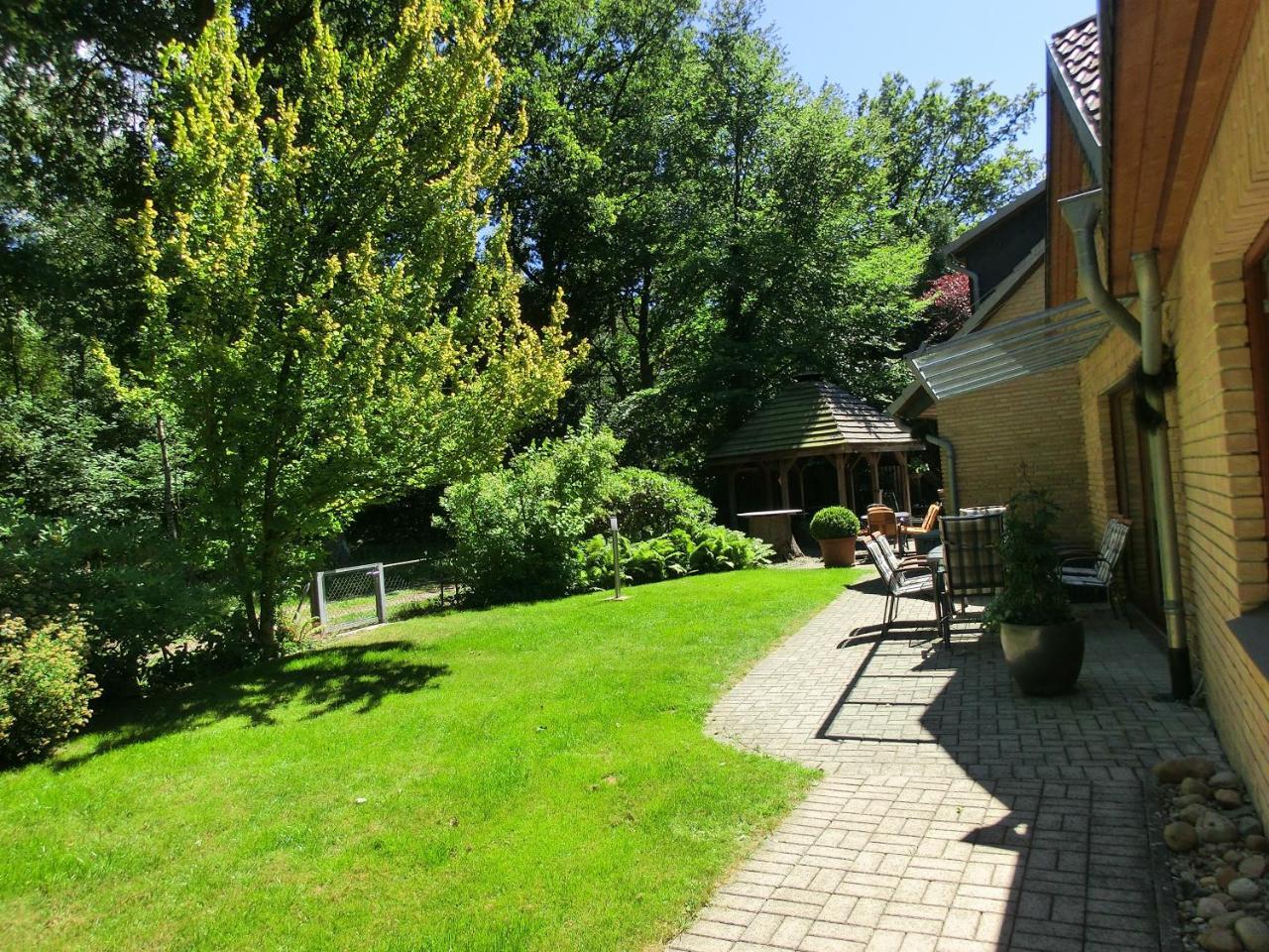 Ullas Gästehaus Munster im Heidekreis Exterior foto